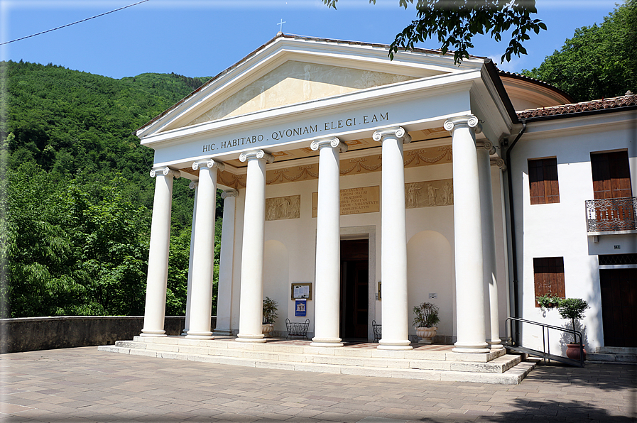 foto Santuario del Covolo